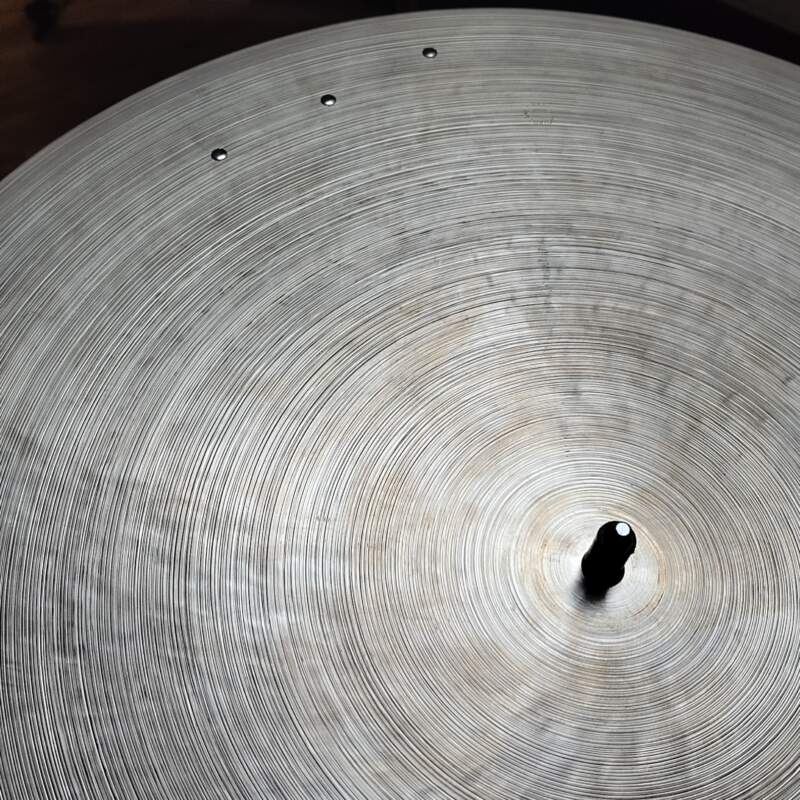 17645126056556773274838452981591