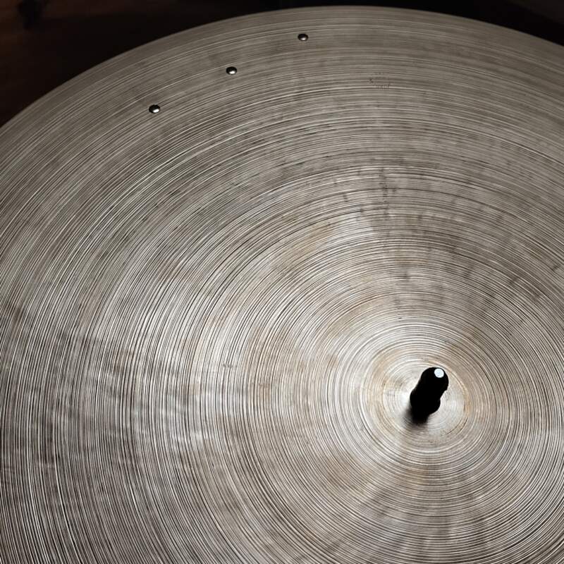 17645126056556773274838452981591