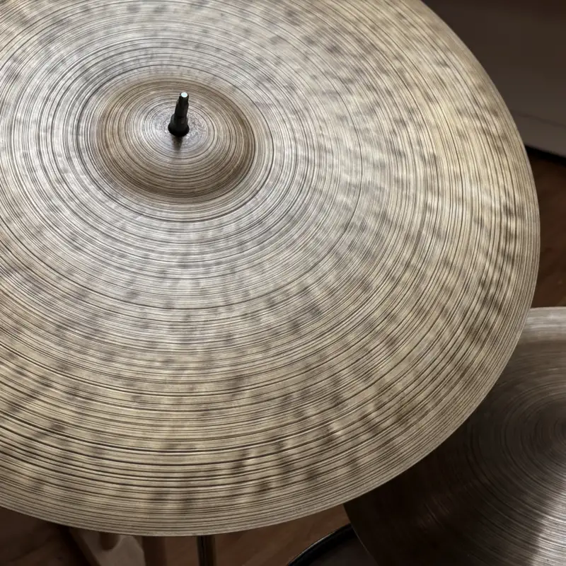 20" Crash Ride №136 – studio view