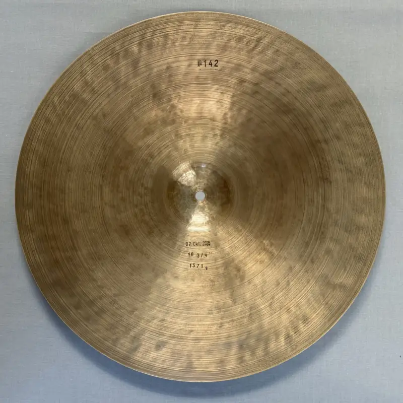 18¾" Crash Ride №142 – bottom view